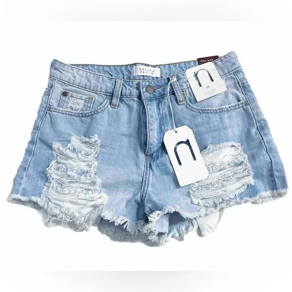Nature Denim Shorts Nwt Nature Denim Shorts High Rise Medium